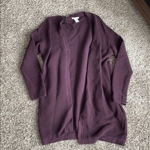 Plum cardigan with pockets